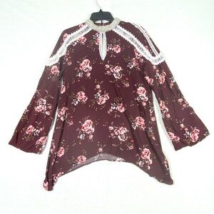 BKE Boutique Floral Tunic Blouse Women M Maroon Lace Rhinestone Long Bell Sleeve